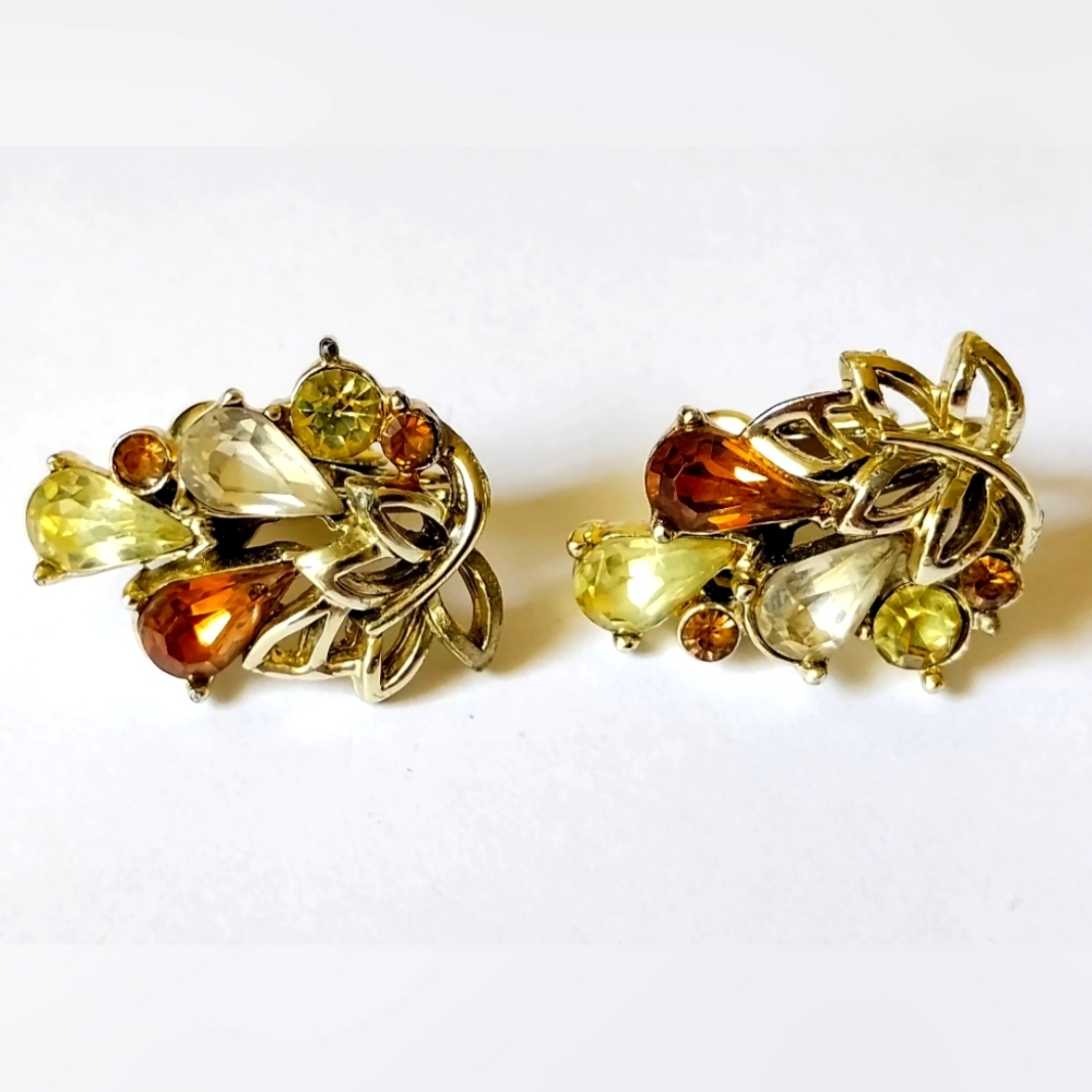 Coro Vintage Clip Earrings